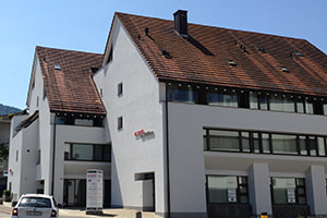 HUBER Rechtsanwälte. Anwaltskanzlei und Notariat. Päffikon, Kanton Schwyz, Bezirk Höfe, am oberen Zürichsee, Gemeinde Freienbach.